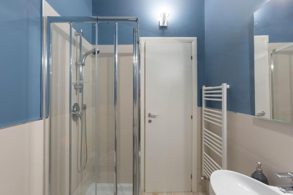 My Charming Apartments Ai Navigli-Vigevano Suite มิลาน ภายนอก รูปภาพ