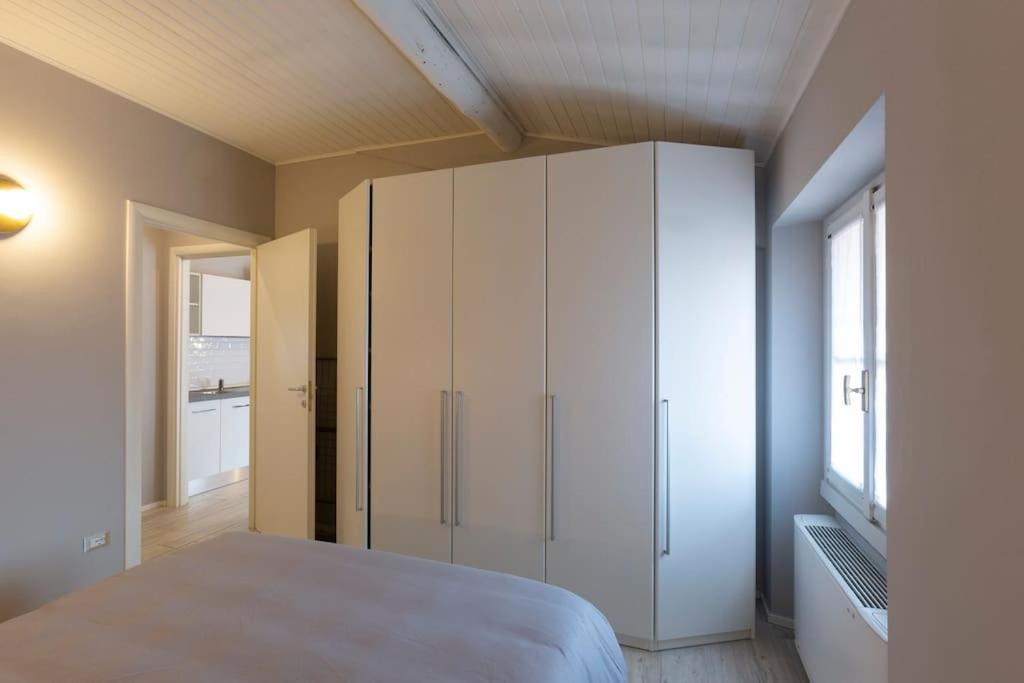My Charming Apartments Ai Navigli-Vigevano Suite มิลาน ภายนอก รูปภาพ