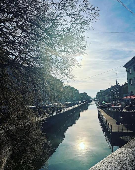 My Charming Apartments Ai Navigli-Vigevano Suite มิลาน ภายนอก รูปภาพ