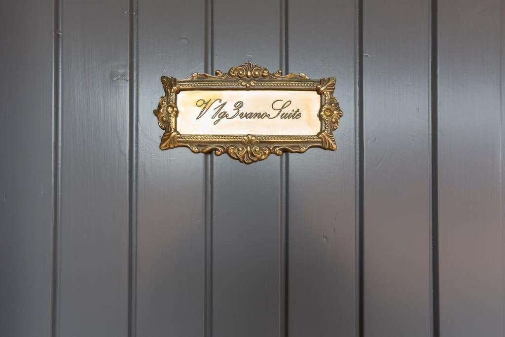 My Charming Apartments Ai Navigli-Vigevano Suite มิลาน ภายนอก รูปภาพ
